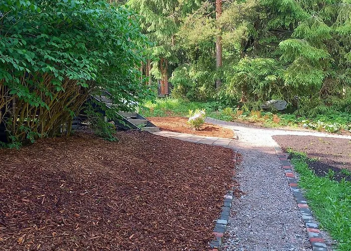 From The Edge Of Nuuksio National Park Apartamento Otalampi